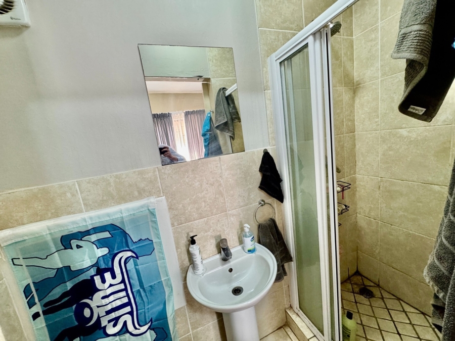 1 Bedroom Property for Sale in Die Bult North West